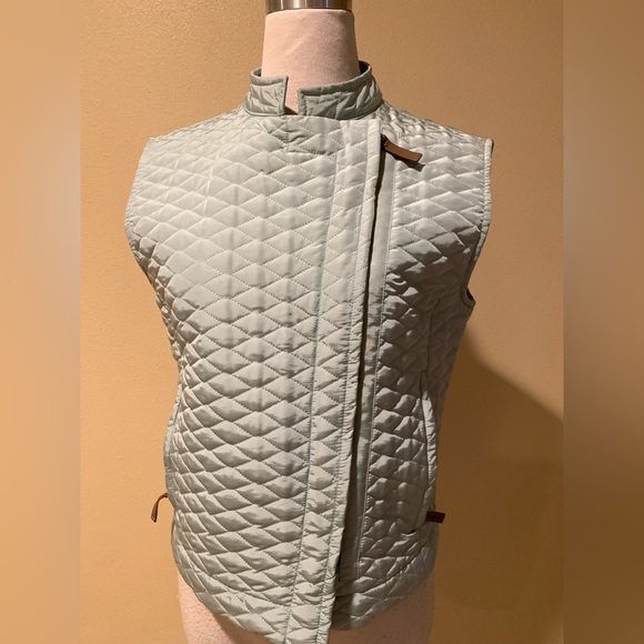 MaxMara Weekend Quilted Vest - Picture 2 of 12
